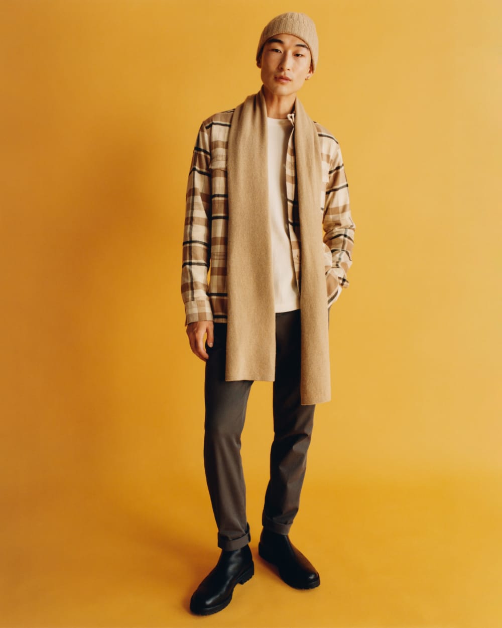 unisex-recashmere-beanie-light-camel