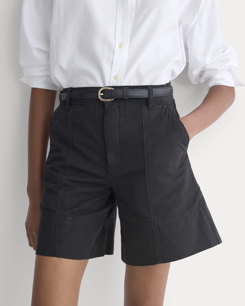 womens-seamed-everywhere-short-black
