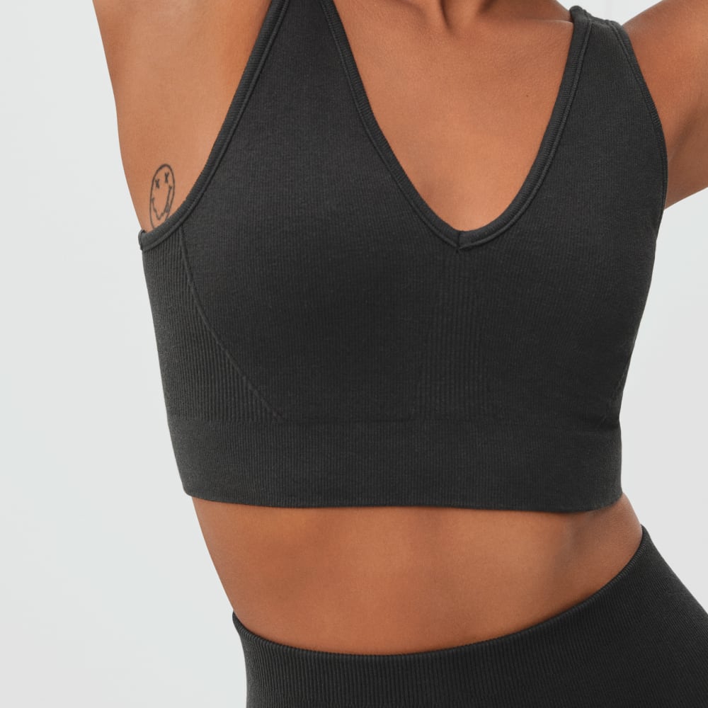 womens-seamless-bra-black