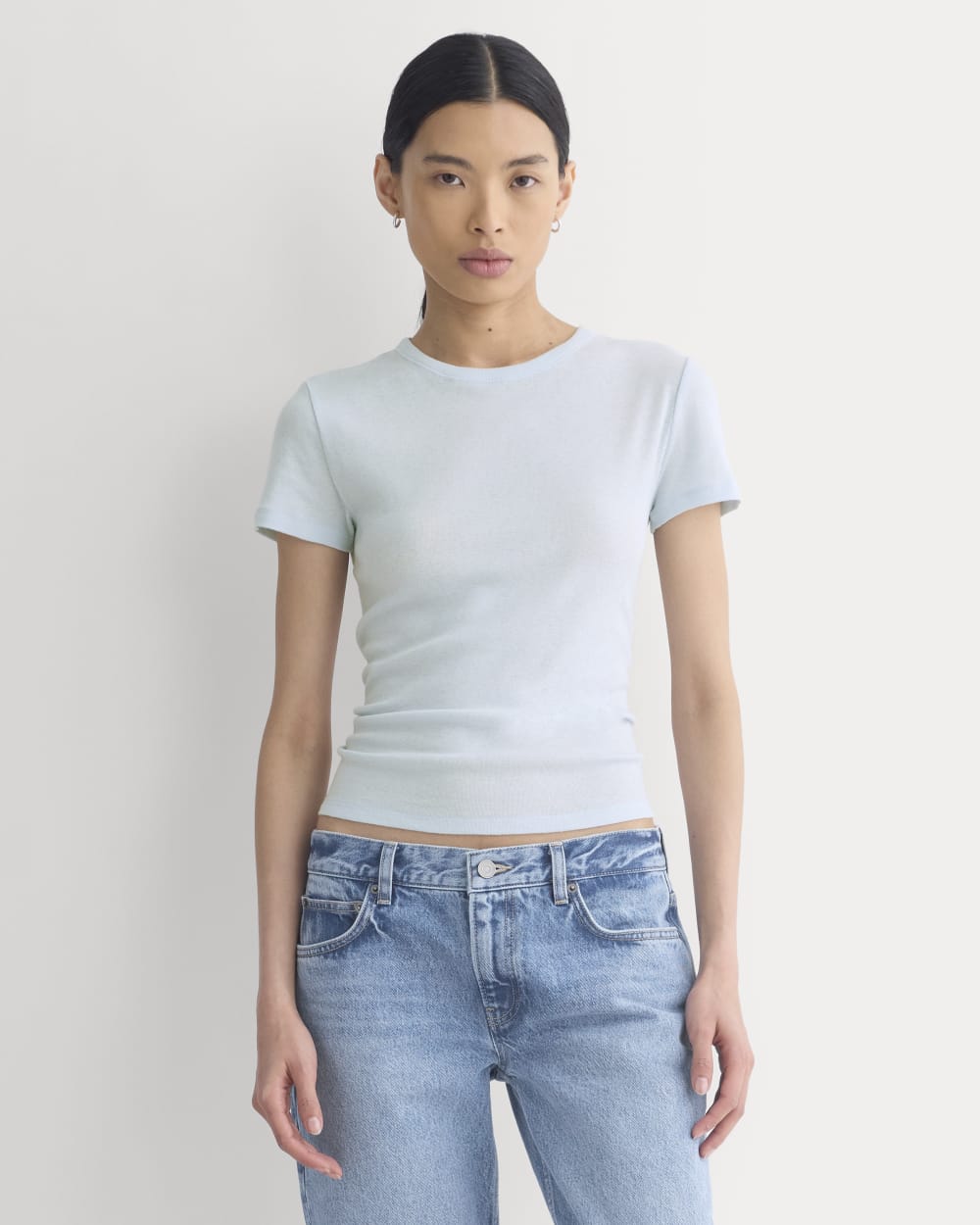womens-everlight-short-sleeve-crew-skywriting | primary