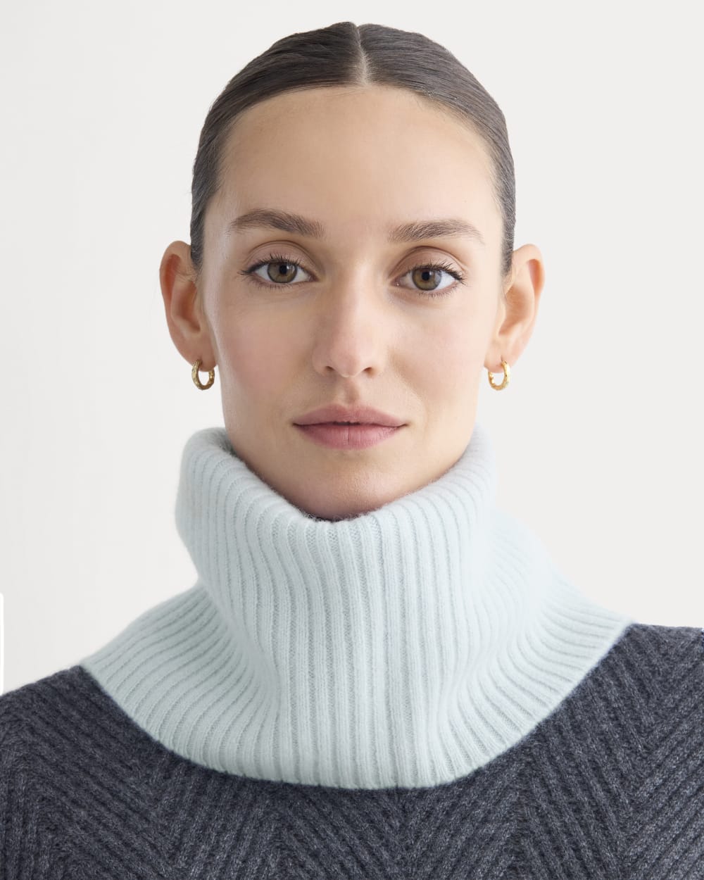 womens-cashmere-snood-new-pale-blue | alt
