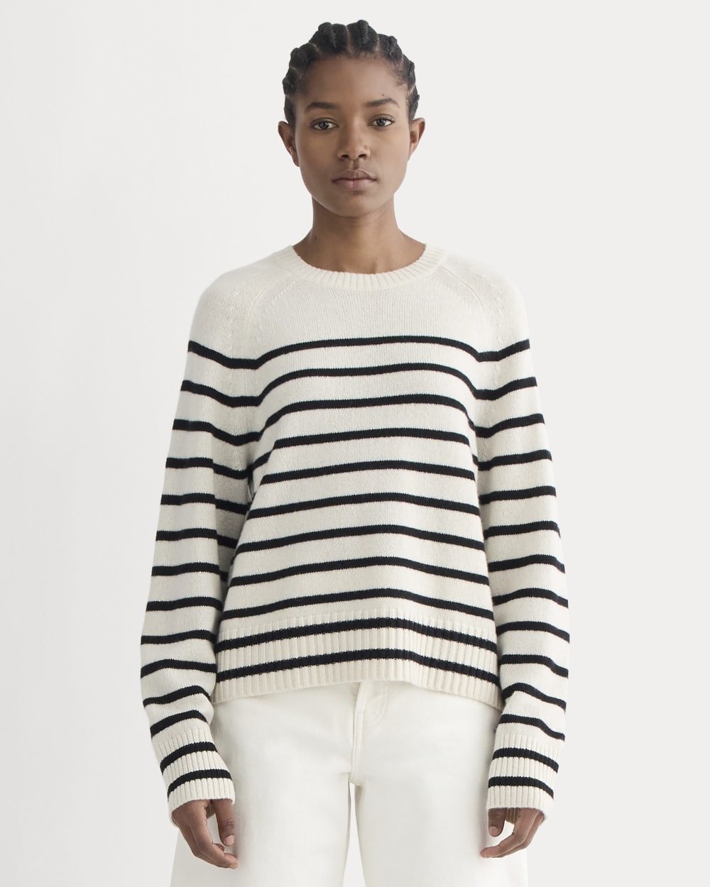 The Boxy Crew in Cashmere | Bone / Black – Everlane