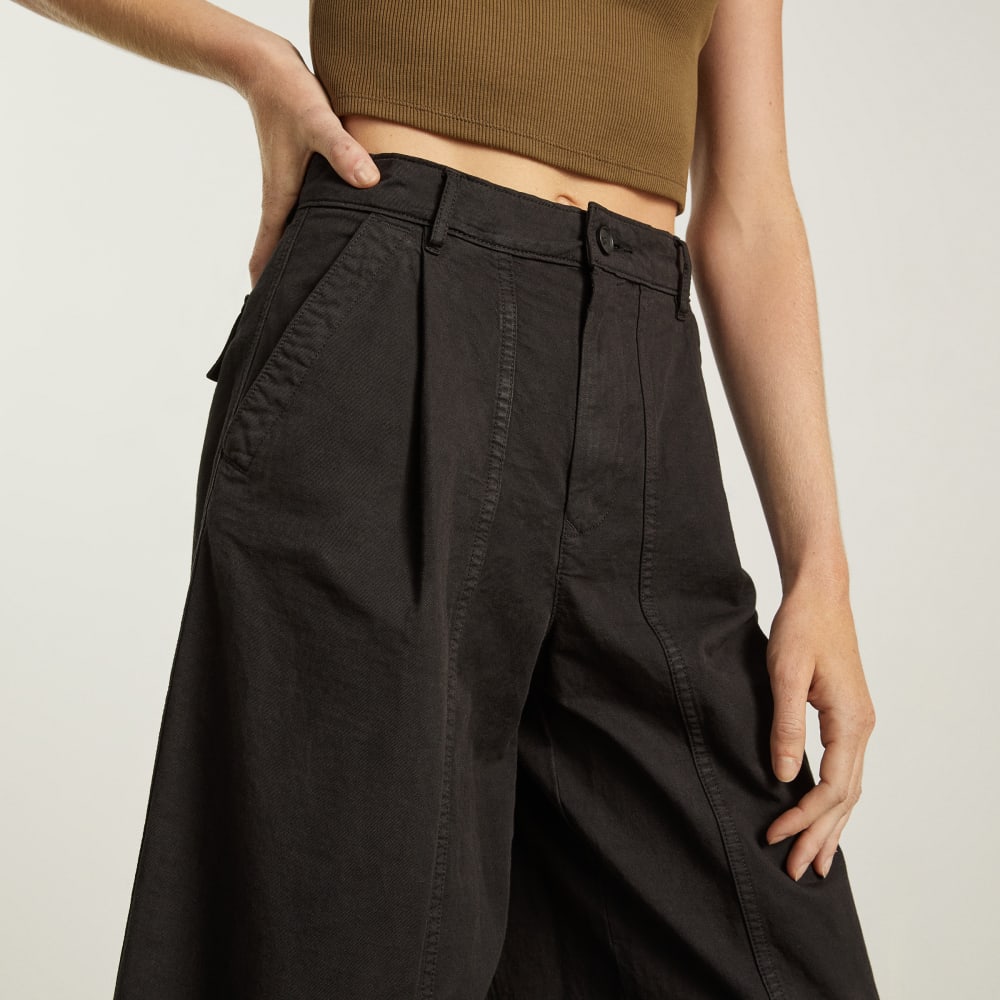 womens-tourist-pant-black