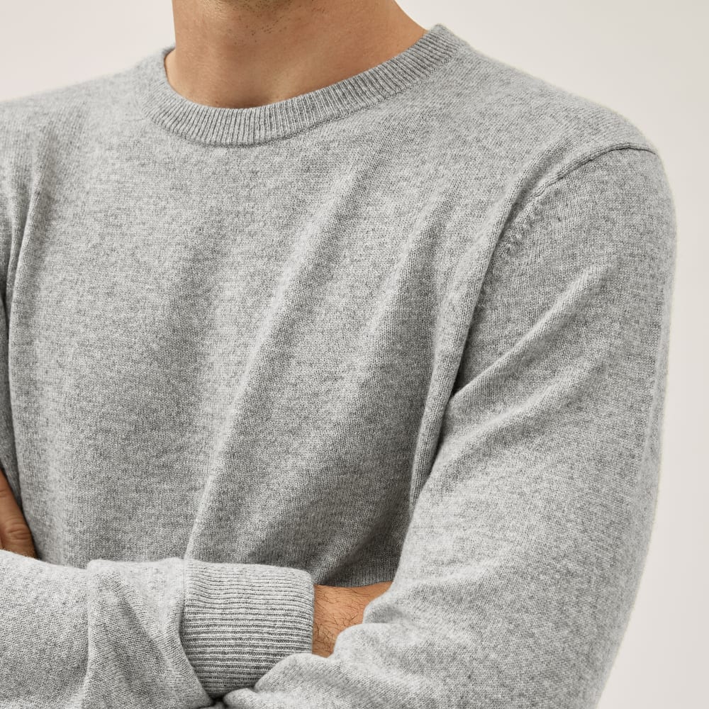 mens-cashmere-crew3-heathergrey | alt