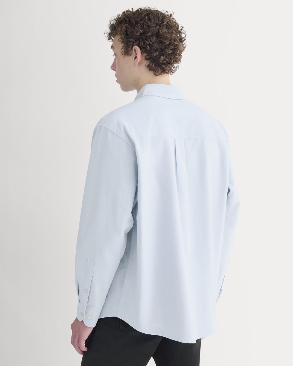 mens-oversized-oxford-shirt-light-blue