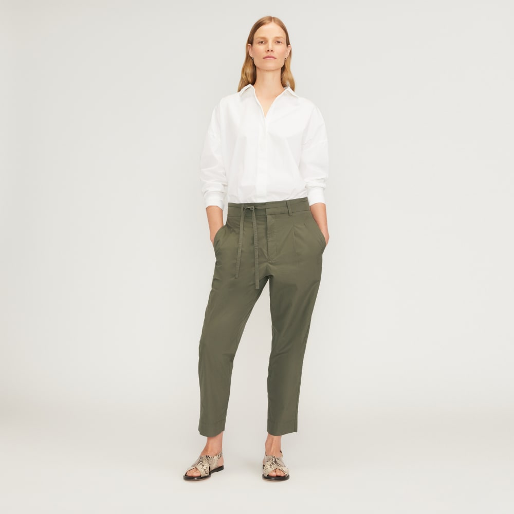 womens-poplin-pleated-taper-pant-kalamata