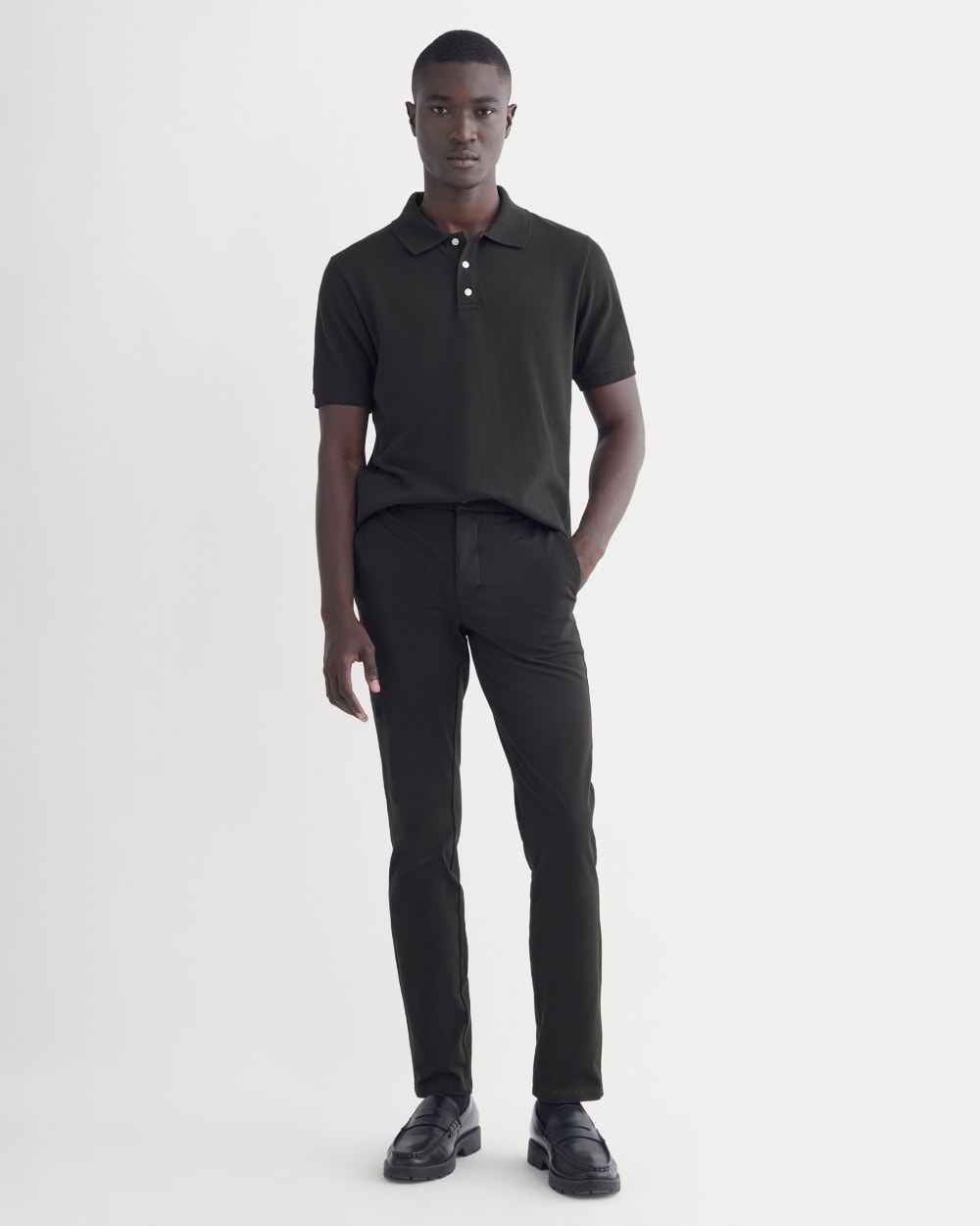The Performance Chino | Uniform | Black | Slim – Everlane