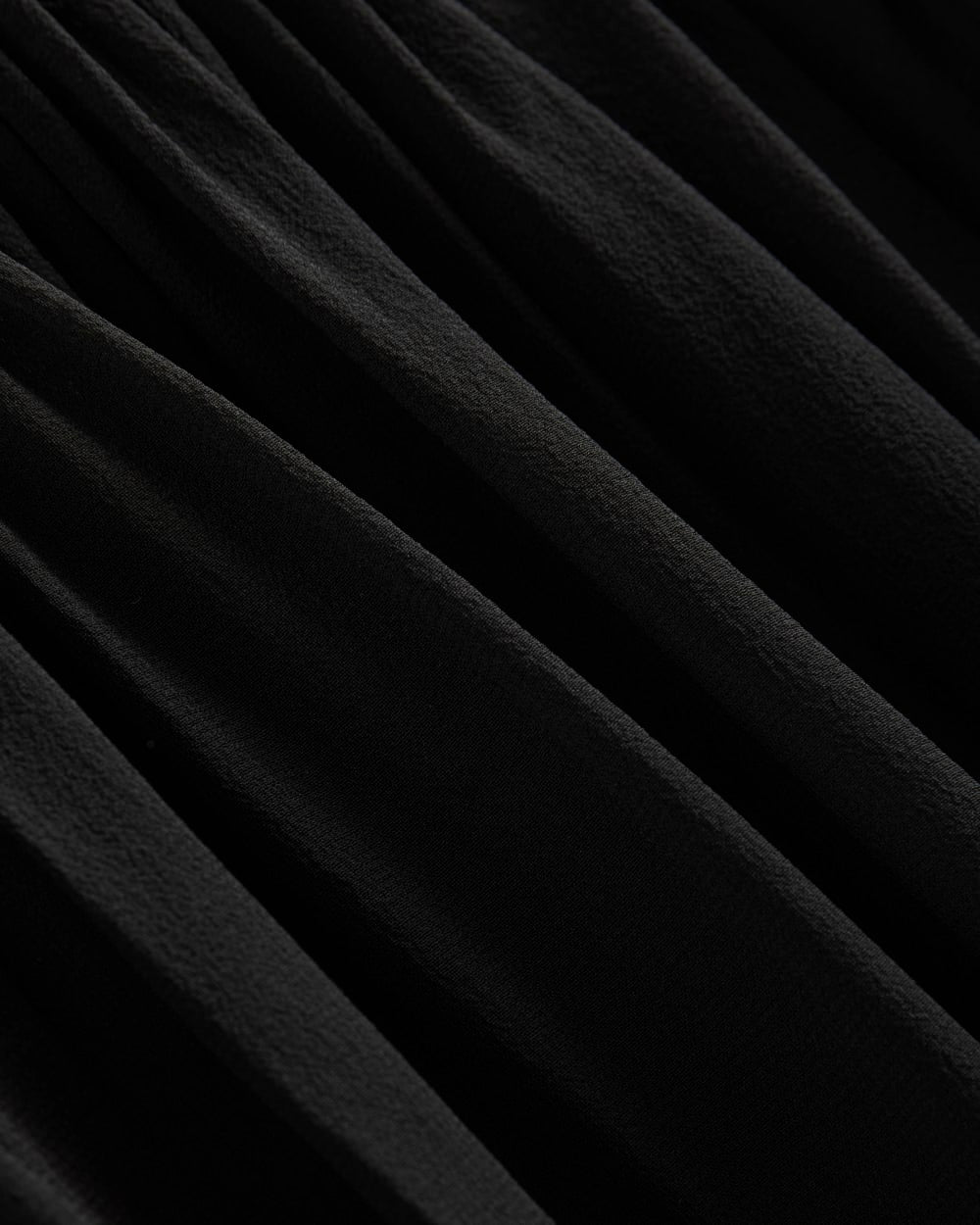 womens-twisted-pleat-tank-silk-georgette-black
