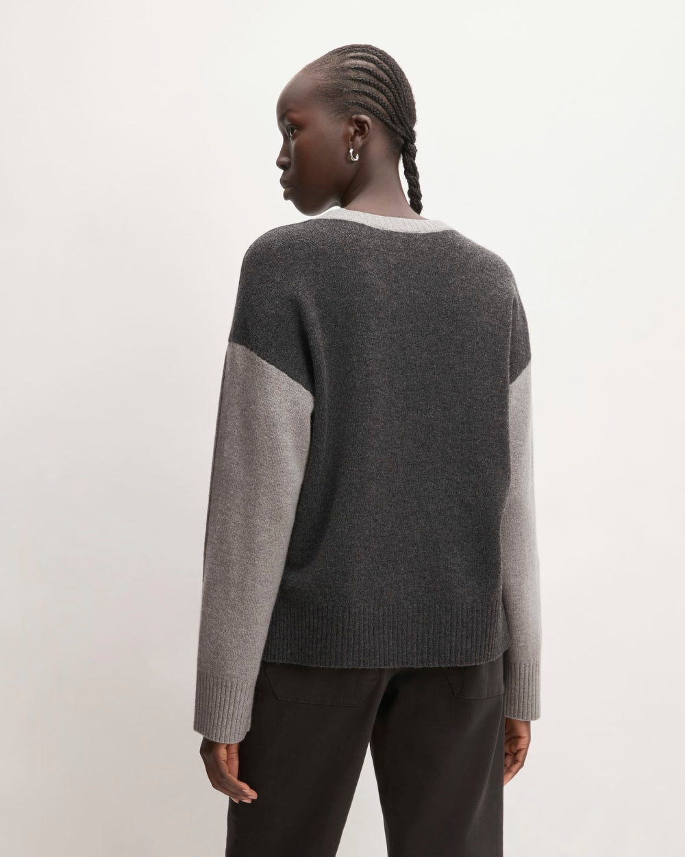 womens-merino-wool-crewneck-sweater-grey-graphite