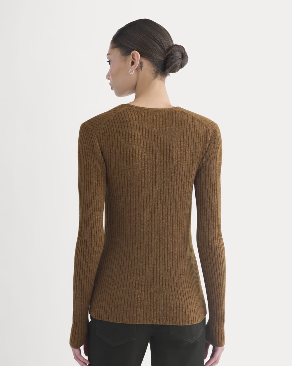 womens-cashmere-ribbed-v-neck-cardigan-heathered-toffee