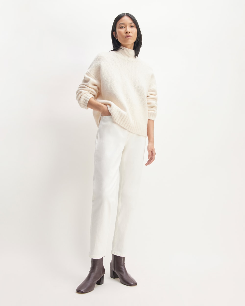 womens-leather-day-boot-dark-brown