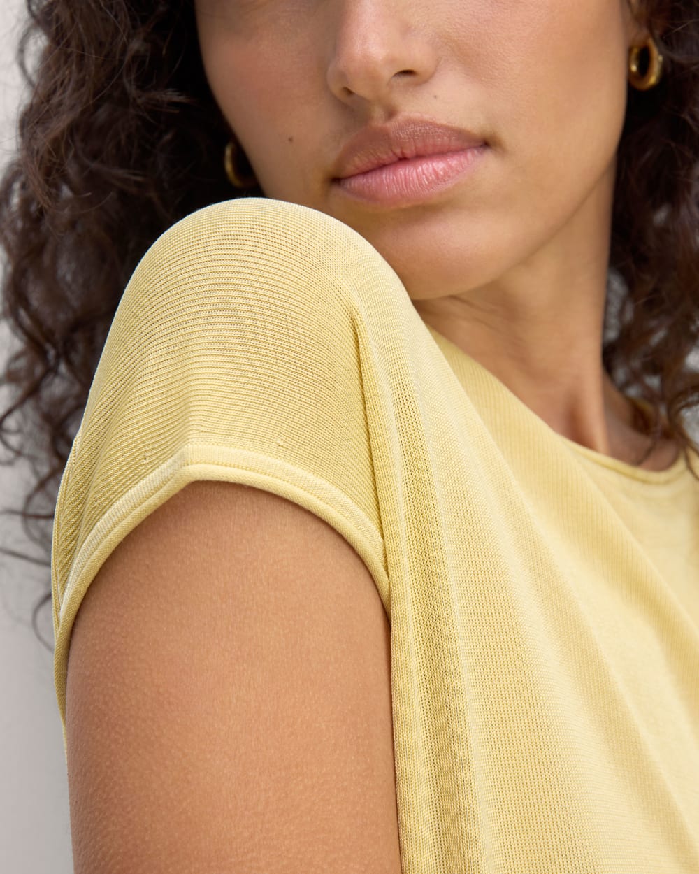 womens-viscose-oversized-knit-top-parsnip