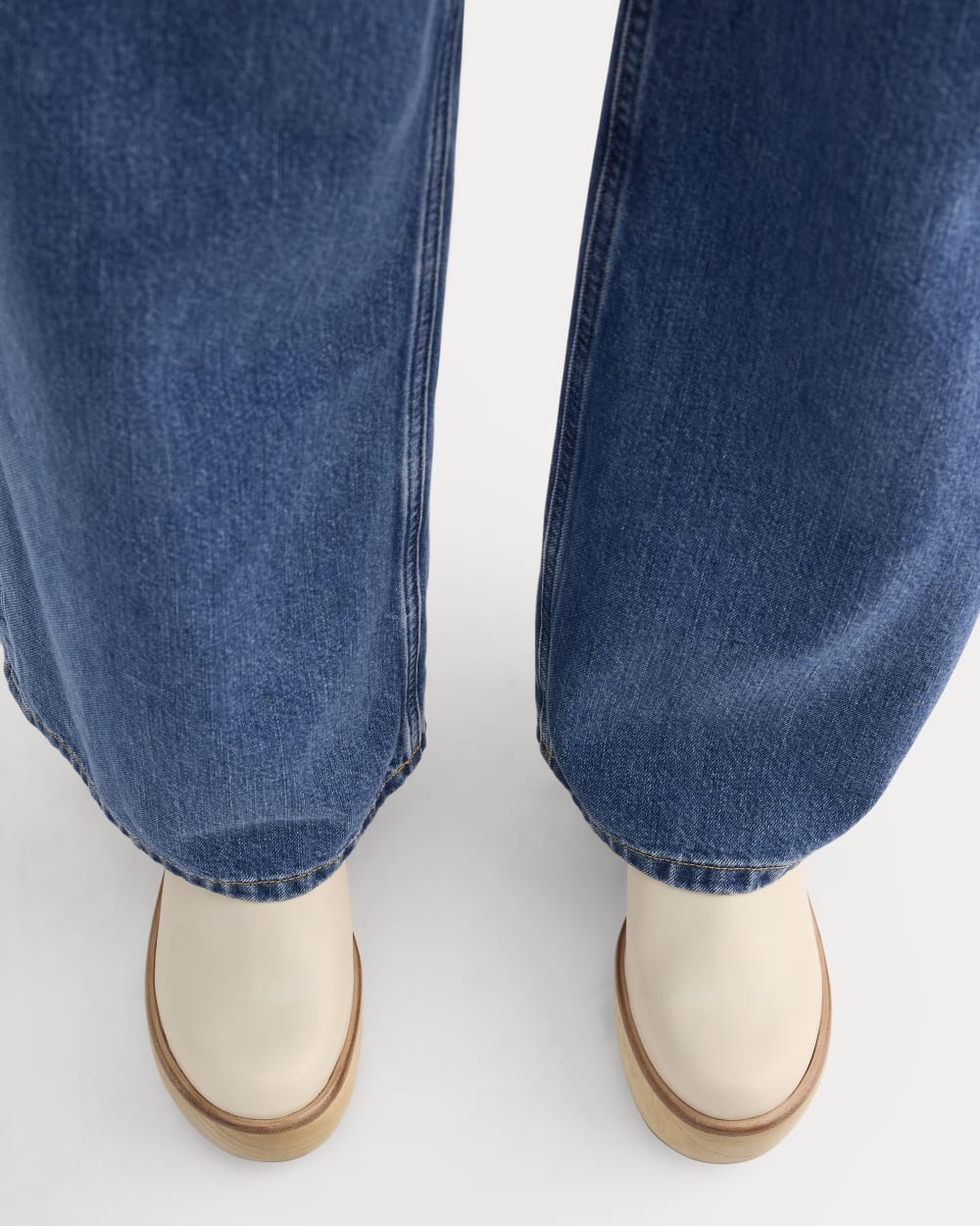 womens-wooden-puffa-clog-canvas