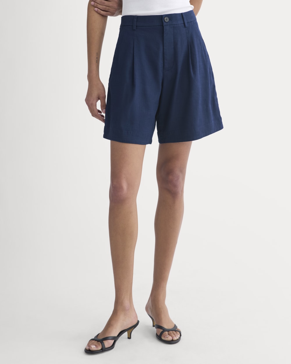 womens-tailored-a-line-short-navy