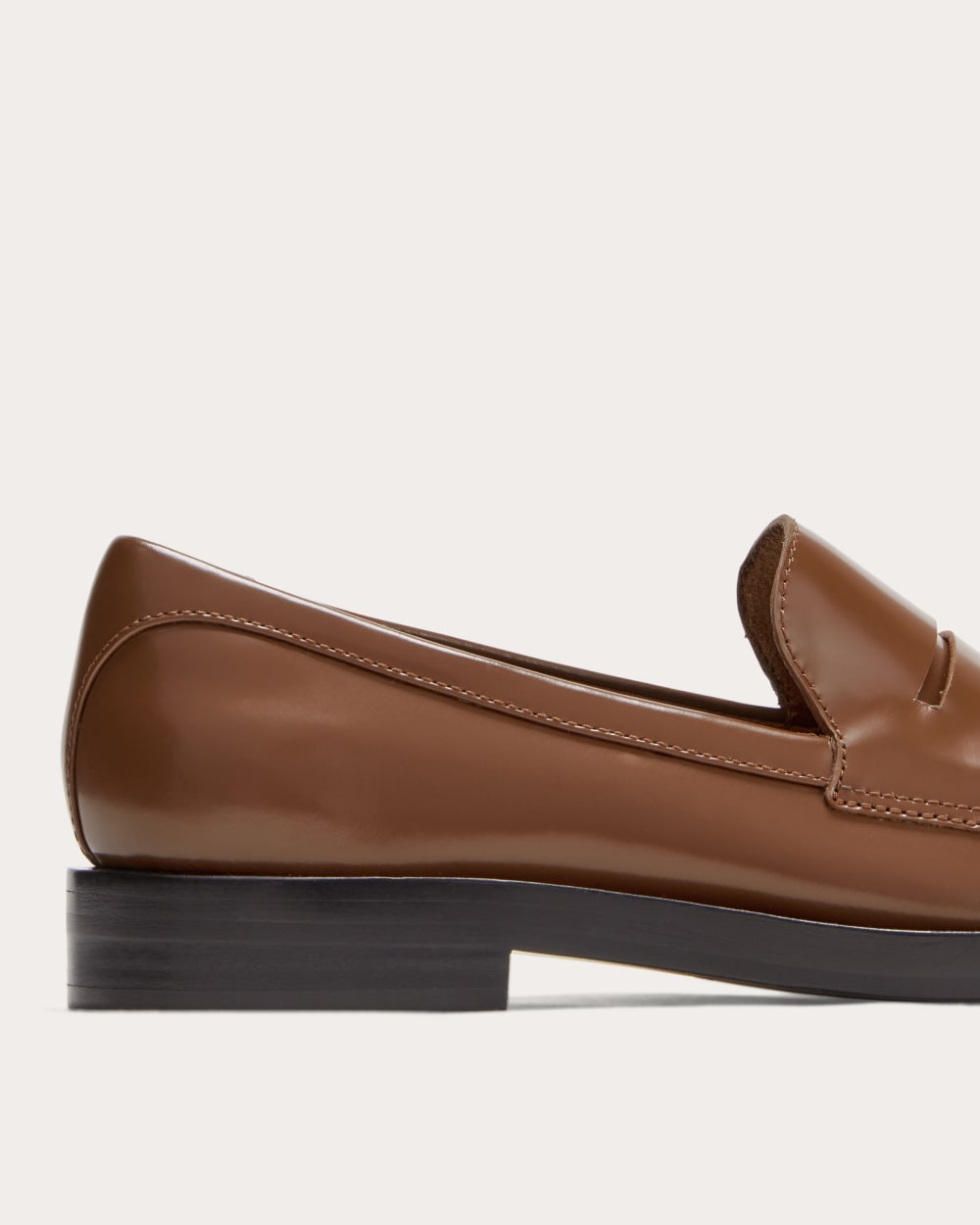 womens-timless-penny-loafer-rum