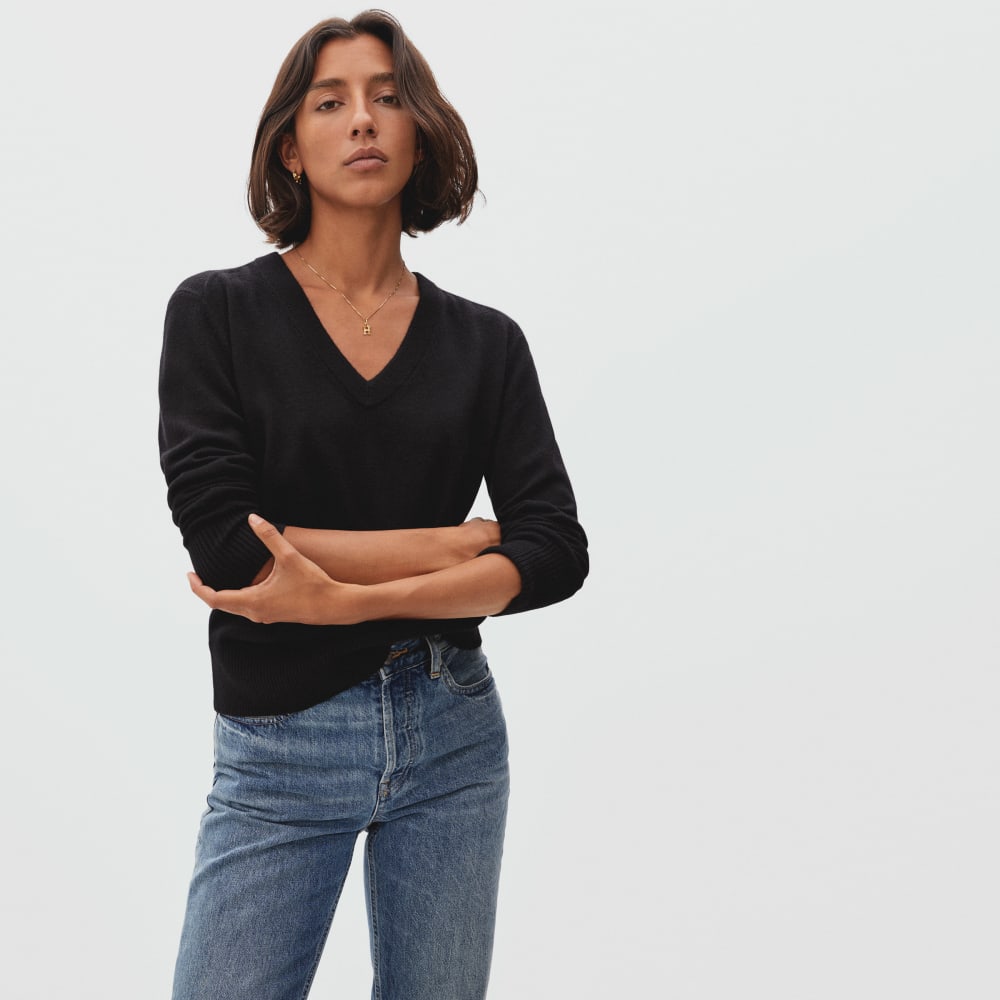 womens-cashmere-vneck-black | primary