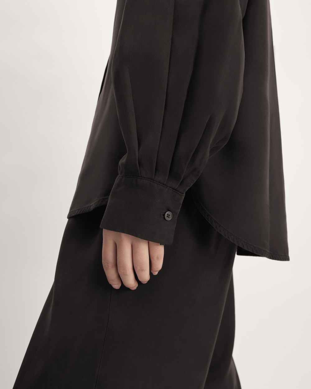 womens-tencel-oversized-shirt-black