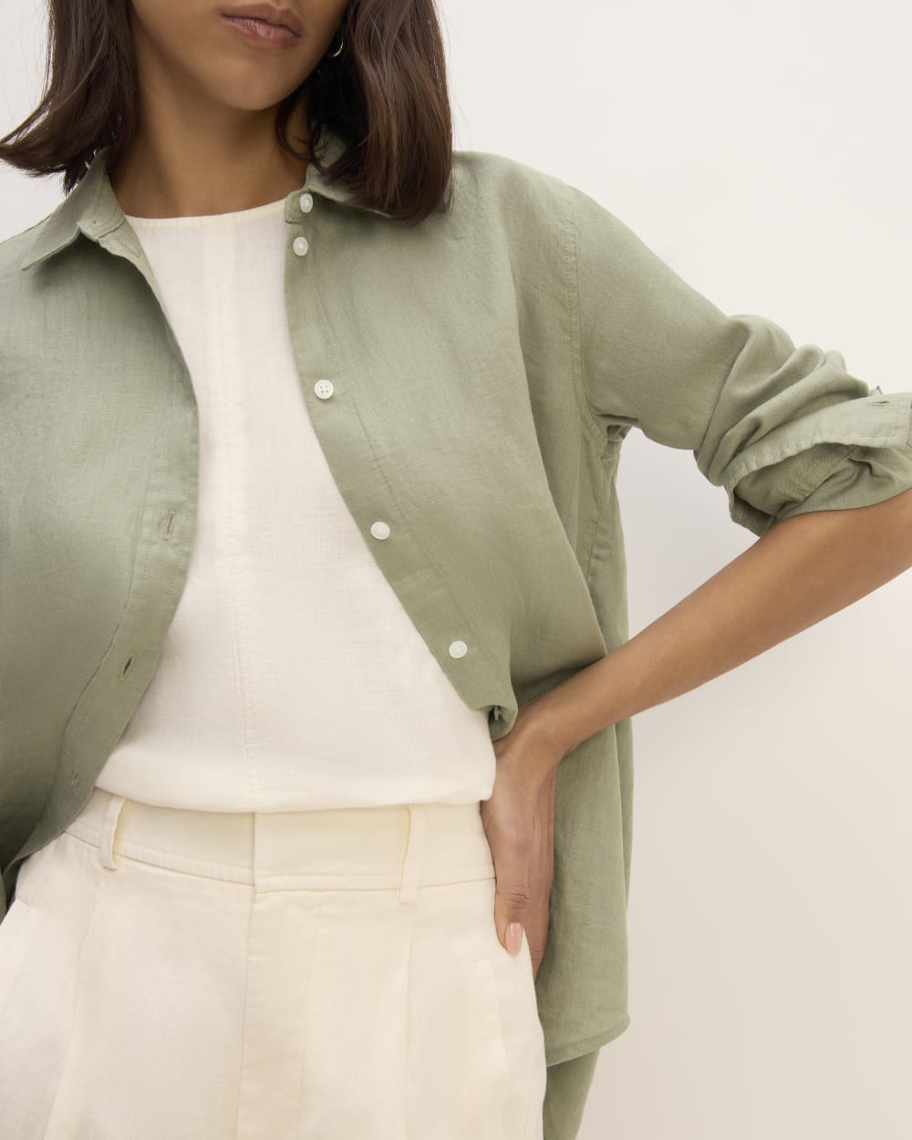 womens-relaxed-linen-shirt-sage-green