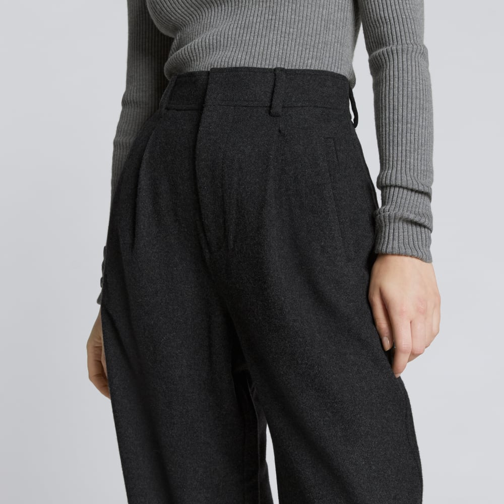 womens-rewool-way-high-slouch-pant-heathered-charcoal