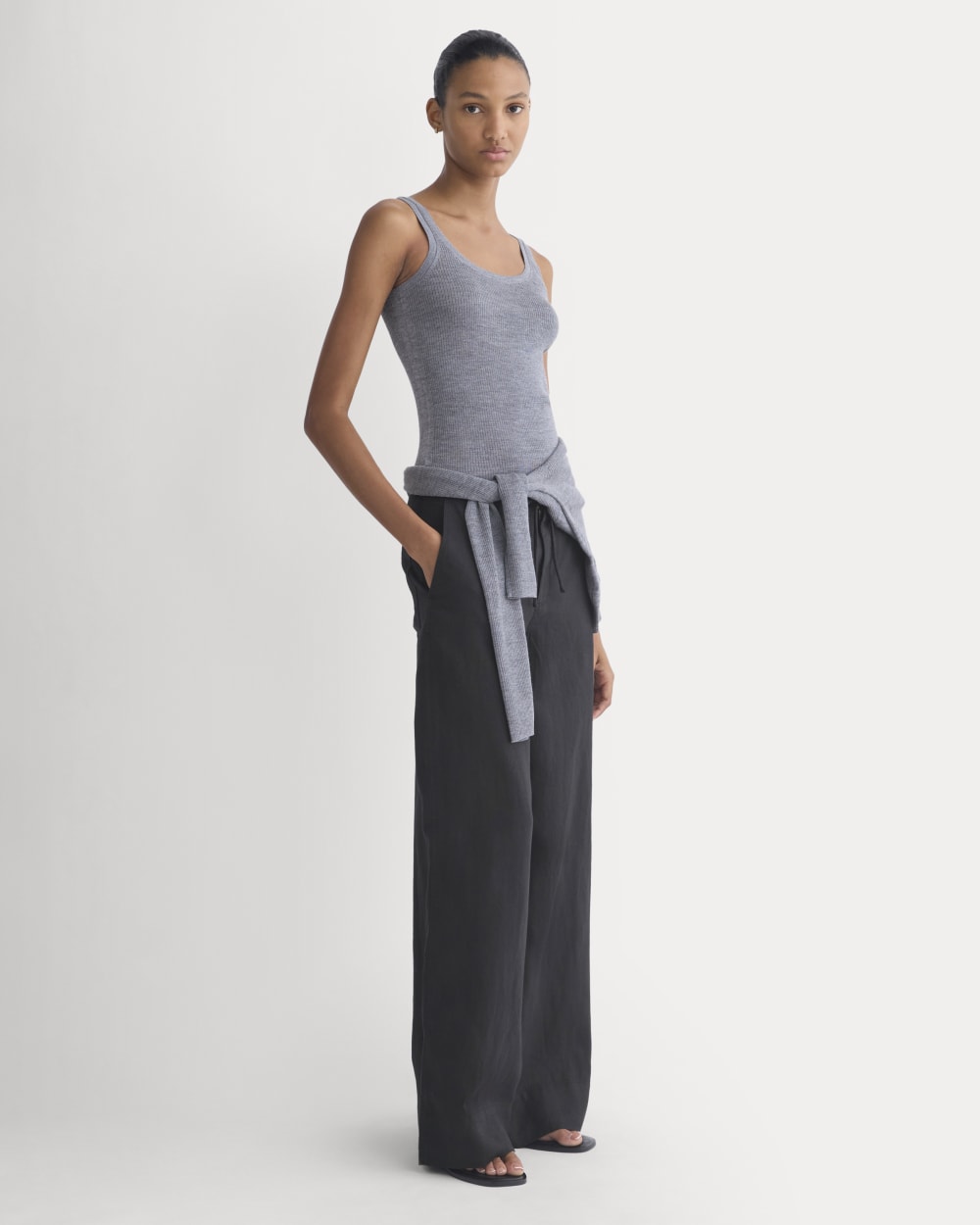 womens-light-ribbed-cami-in-soft-merino-heather-mid-grey