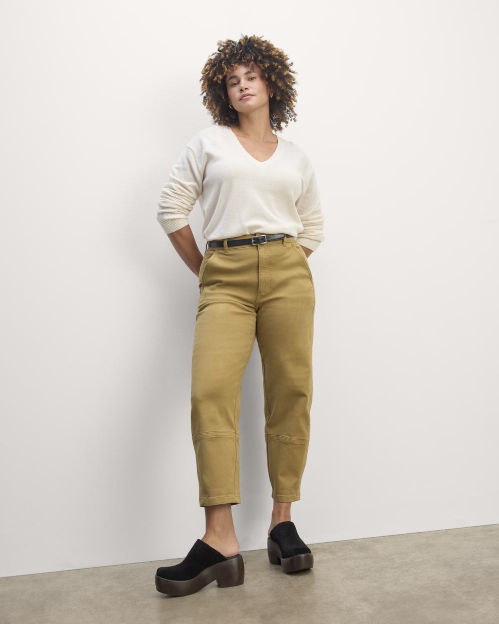 womens-utility-barrel-pant-fennel-seed | primary