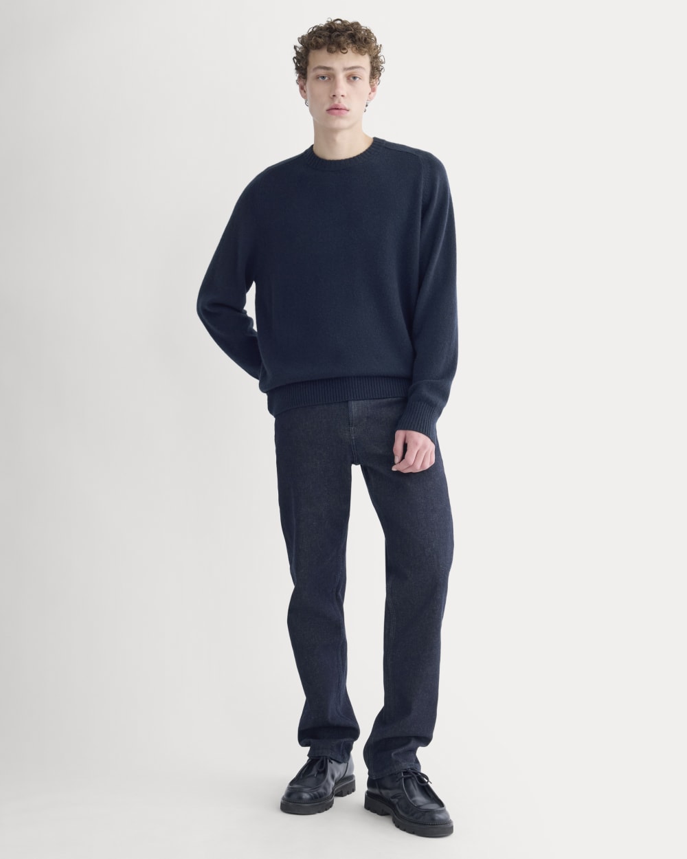mens-luxe-cashmere-crew-navy