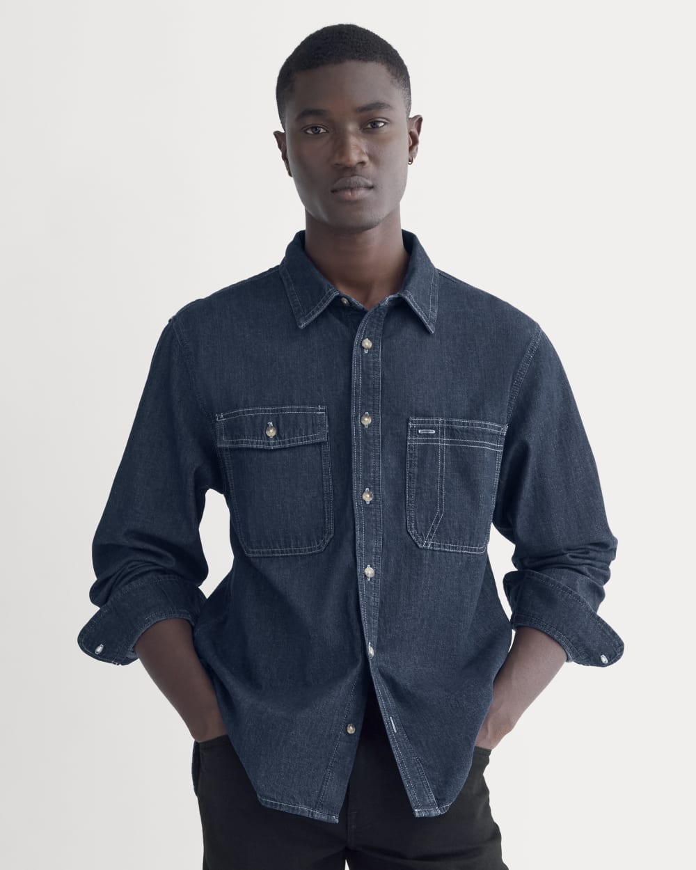 Everlane Denim Utility Shirt In Dark Indigo, Size Medium Everlane Denim Utility Shirt In Dark Indigo, Size Medium
