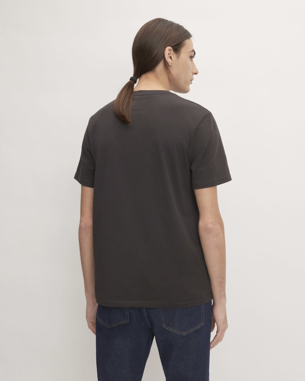 mens-organic-cotton-v-neck-tee-black
