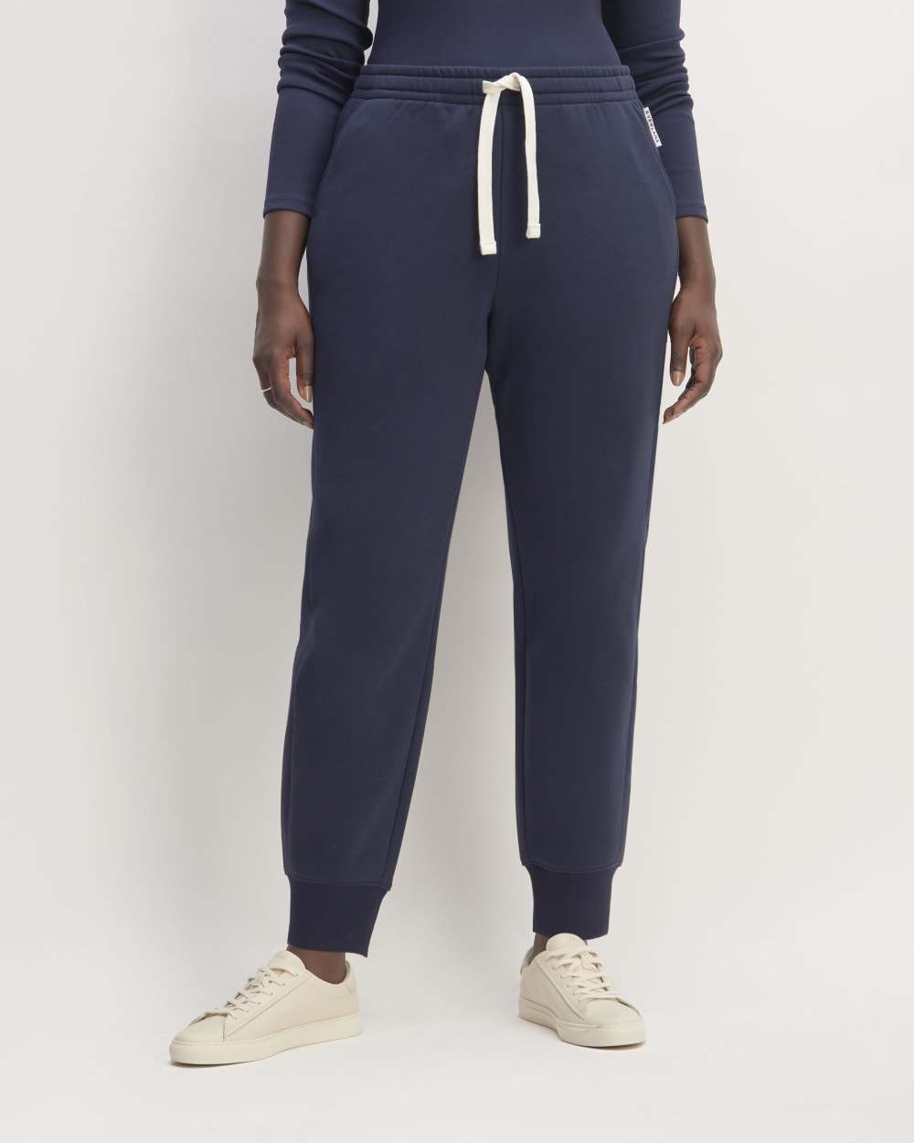 womens-retrack-jogger-navy