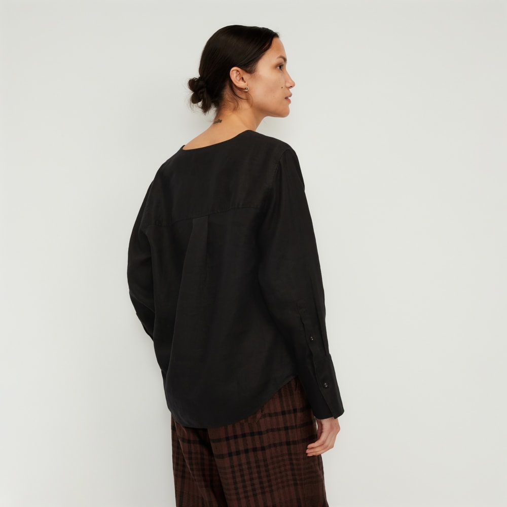 womens-linen-popover-shirt-black