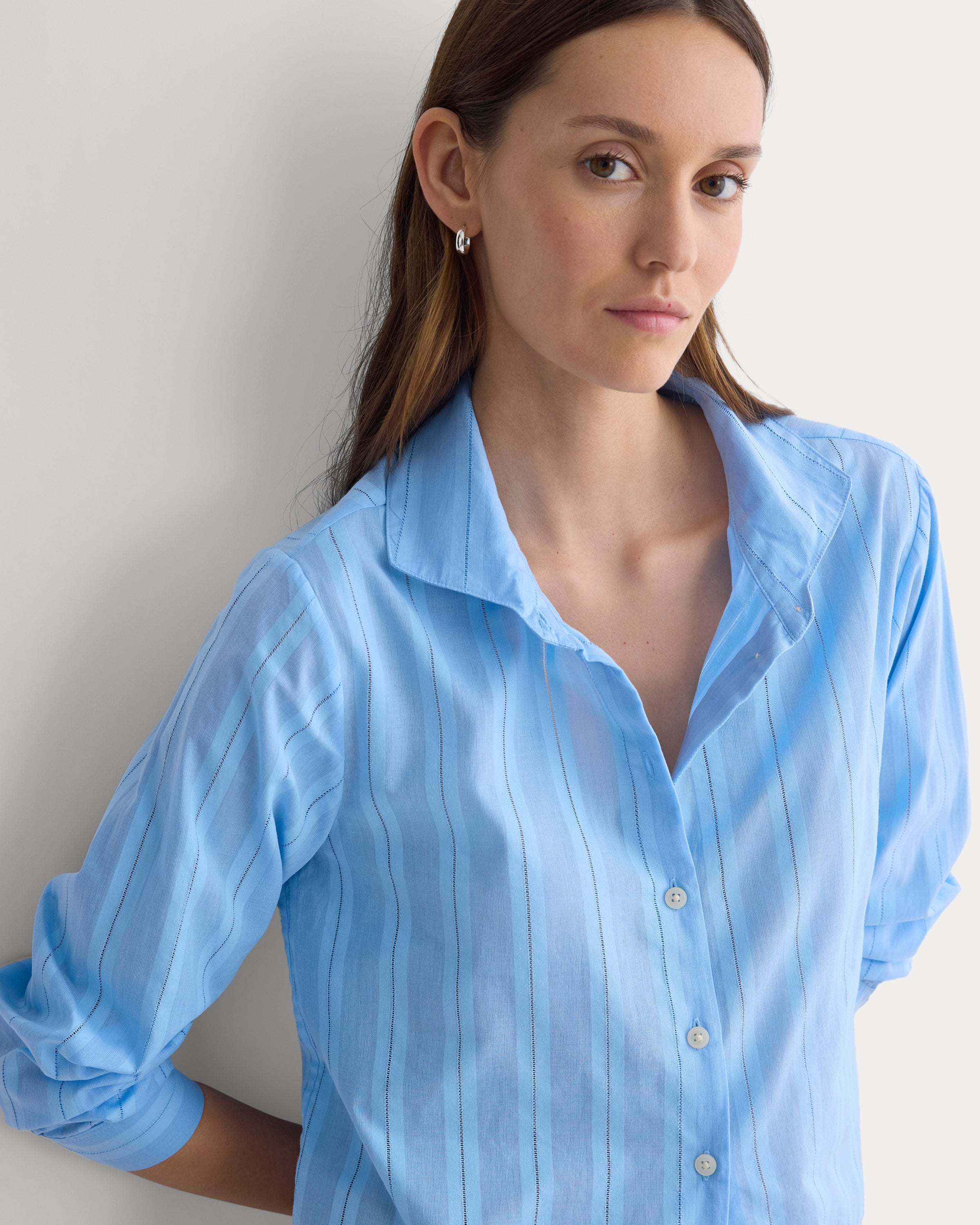 Everlane Textured Mini Collar Shirt In Open Air Blue, Size 4, Cotton