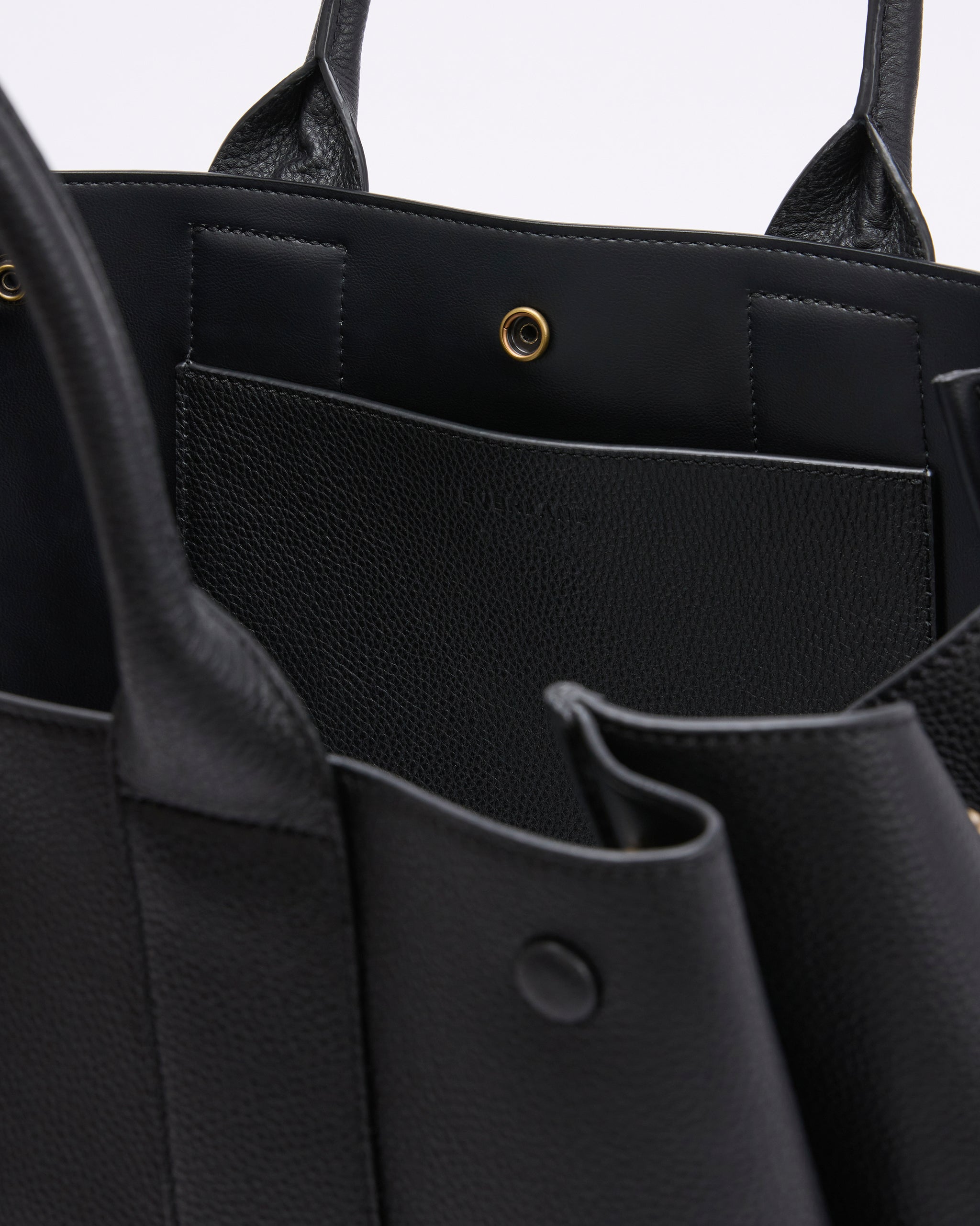 Leather Boxy Tote | Black Pebble Leather