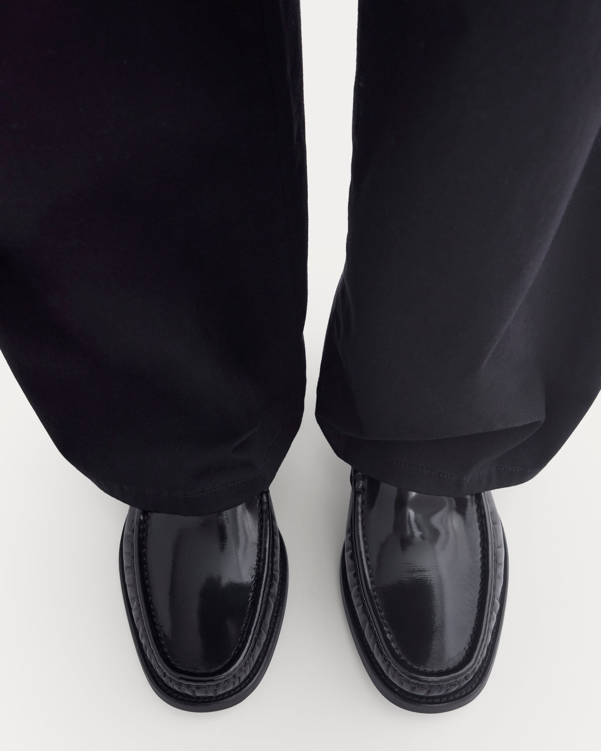 Collegium x Everlane Stretched Loafer | Nero | Women's