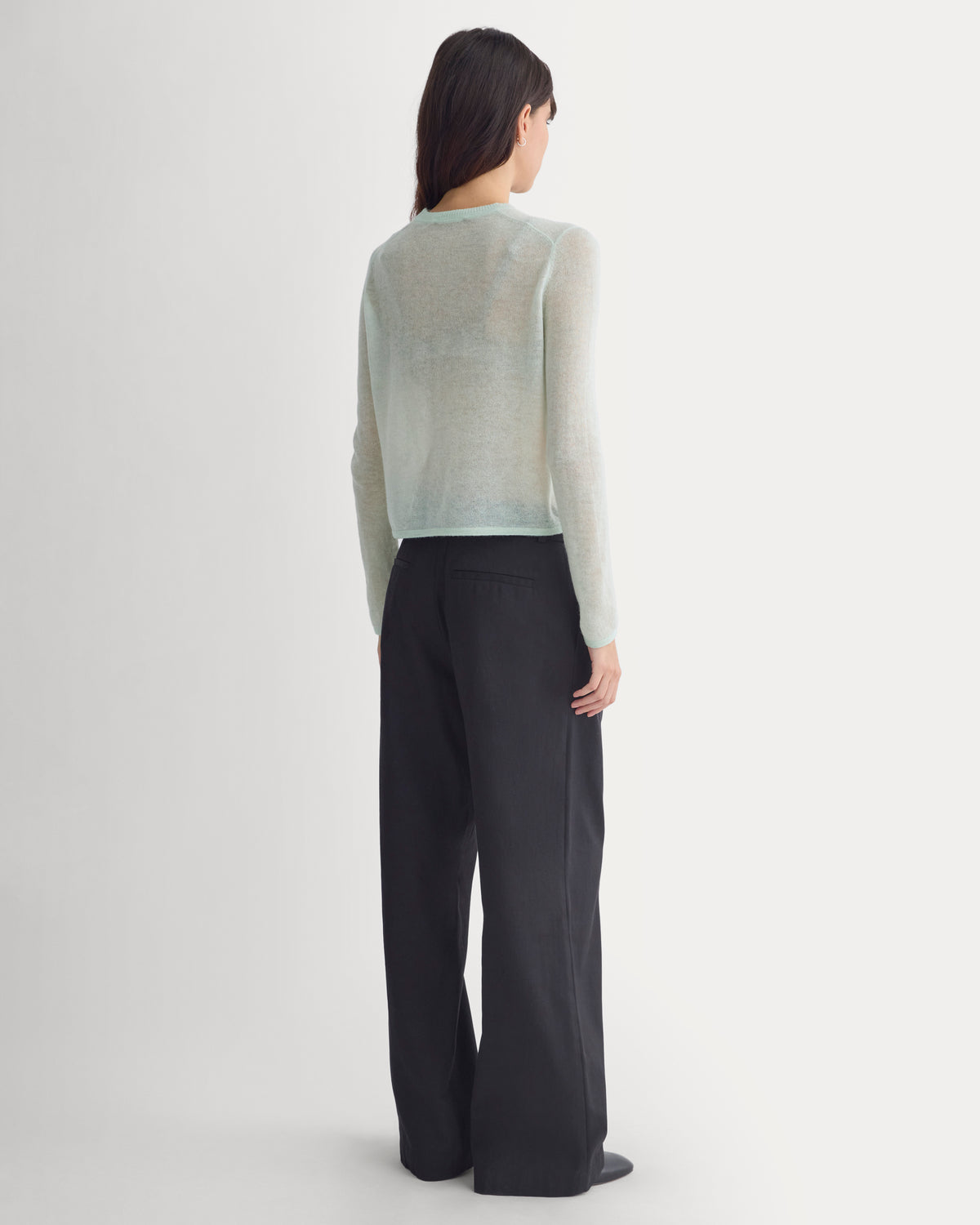 Air Alpaca Long-Sleeve Slim Crew | Lily Green