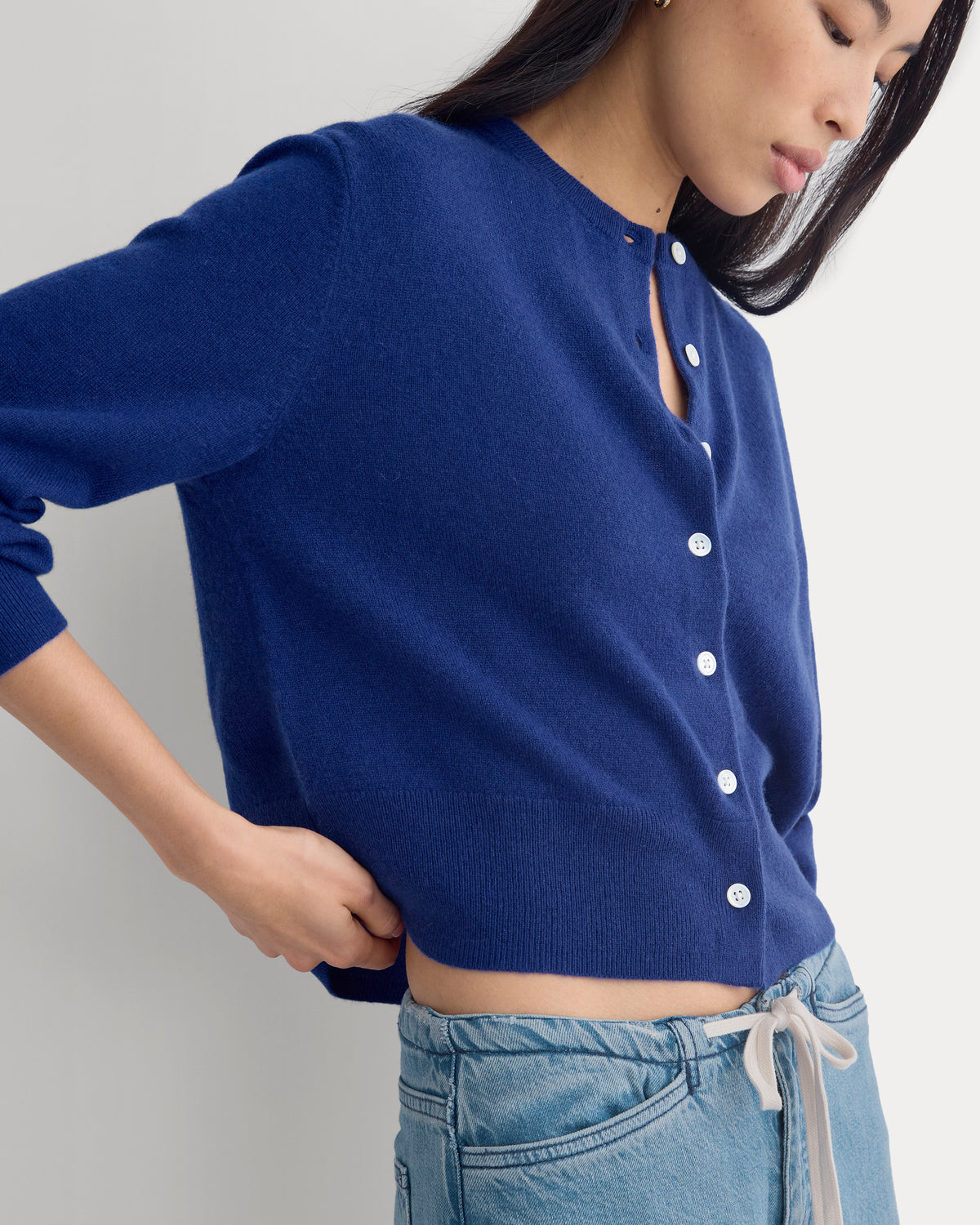 Cashmere Cropped Cardigan | Klein Blue