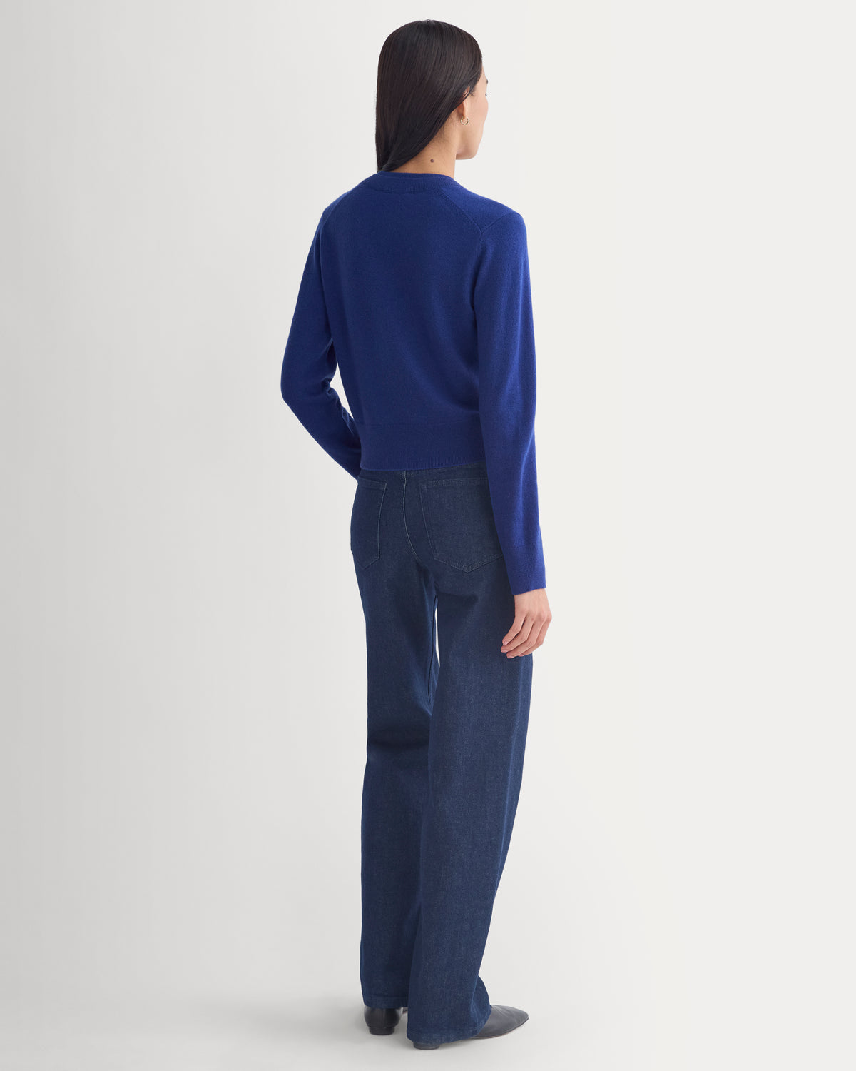 Fine Cashmere Long-Sleeve U-Neck Sweater | Klein Blue