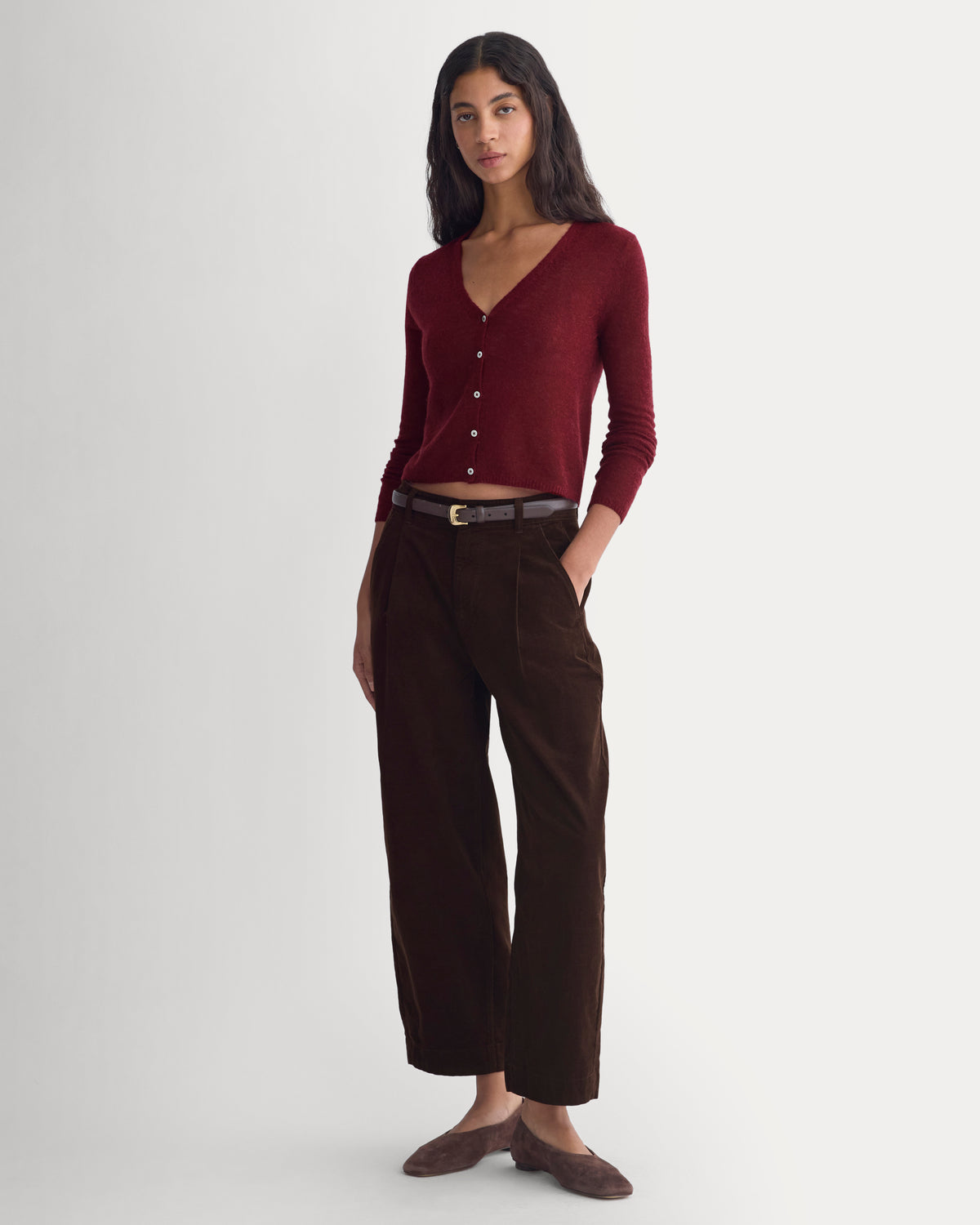 Air Alpaca Wide V Cropped Cardigan | Cabernet