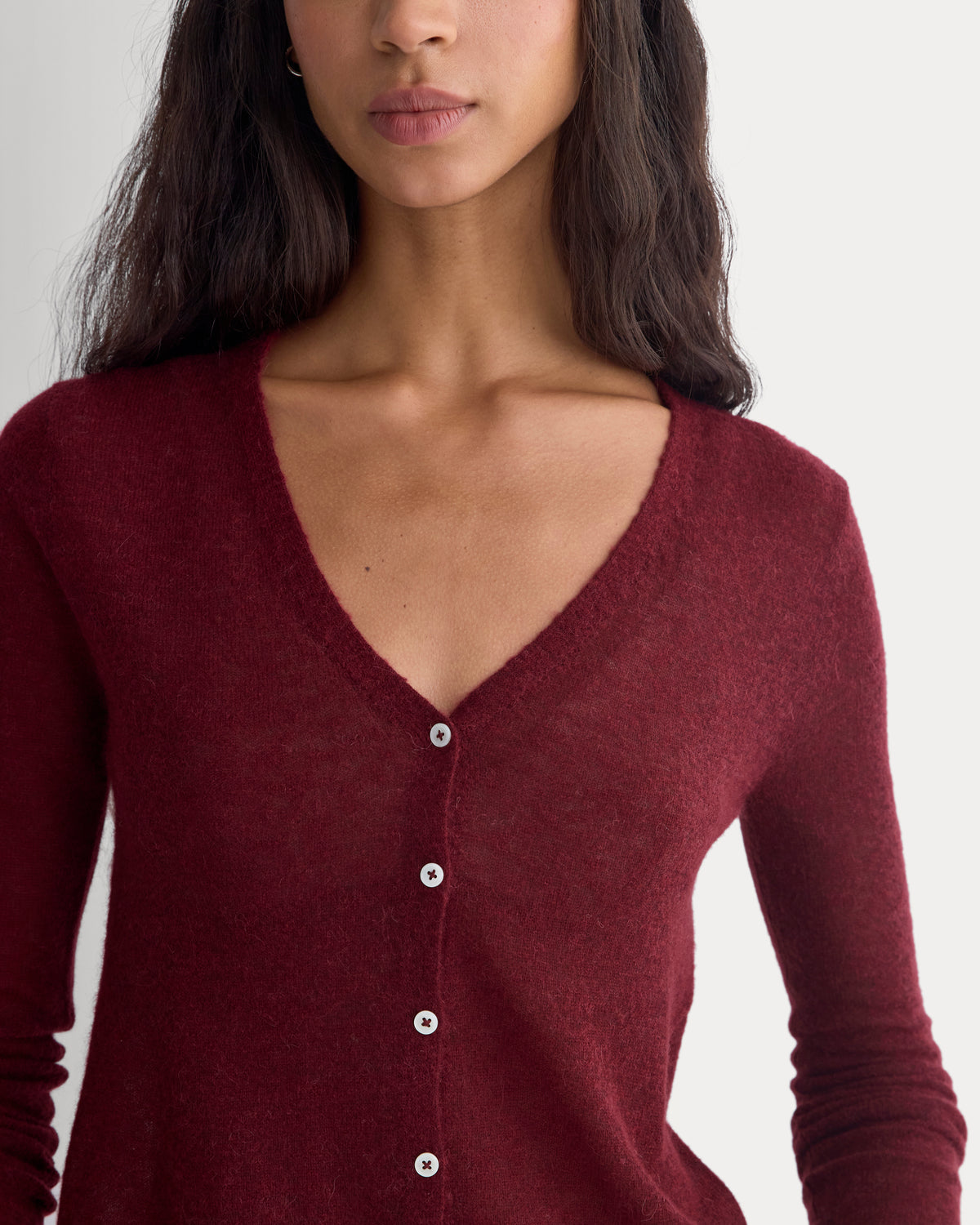 Air Alpaca Wide V Cropped Cardigan | Cabernet
