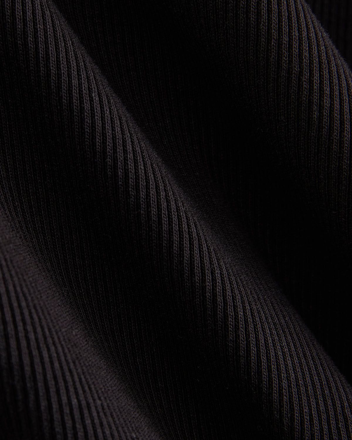 Effortless Rib Short-Sleeve Crew | Black