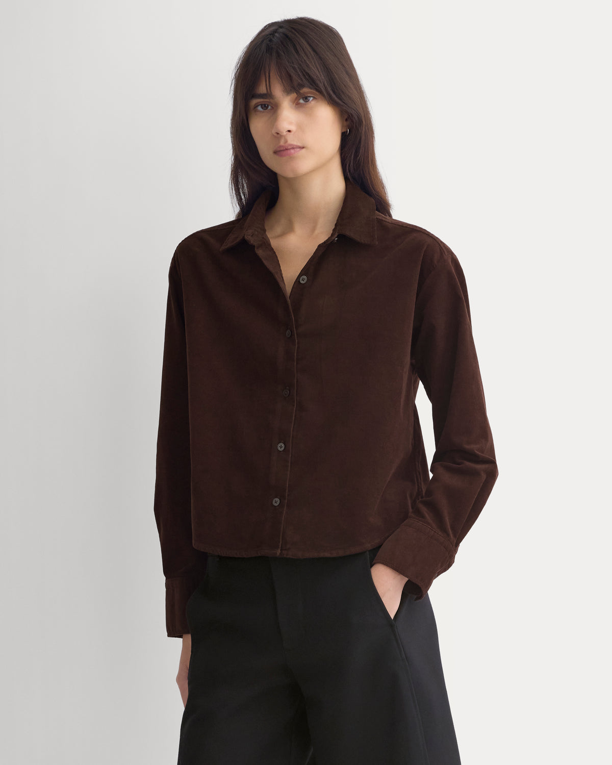 Cropped Shirt in Pinwale Corduroy | Coffee Bean