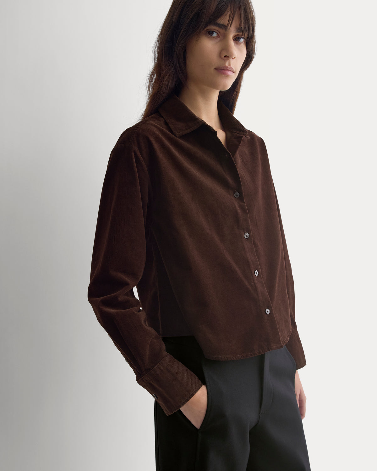 Cropped Shirt in Pinwale Corduroy | Coffee Bean