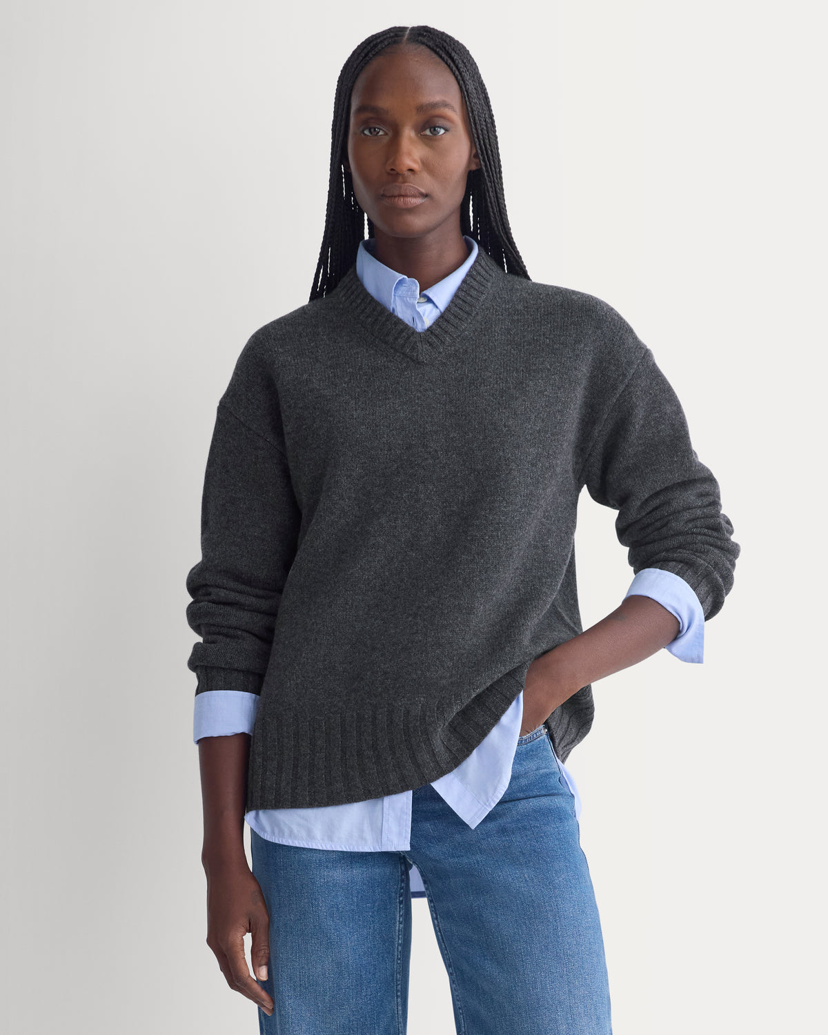 V-Neck Sweater in Extrafine Luxe Merino | Heathered Soot