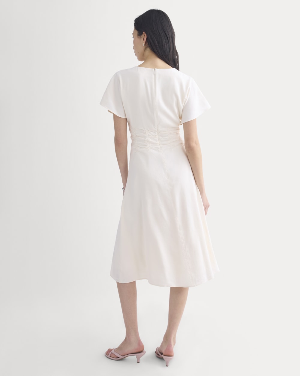 womens-cinched-dress-in-stretch-linen-bone
