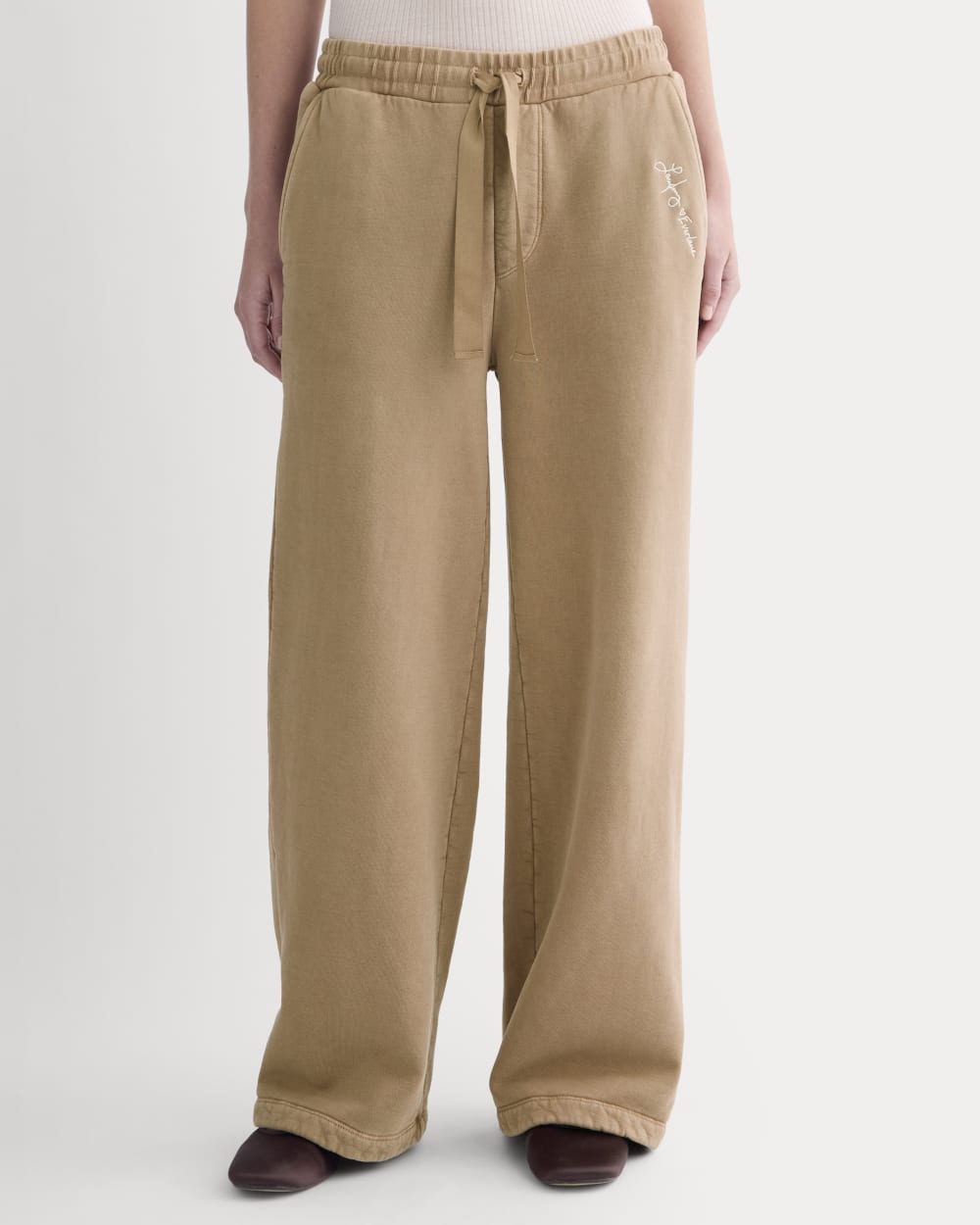 everlane-x-laufey-foundation-sweatpant-weathered-clay