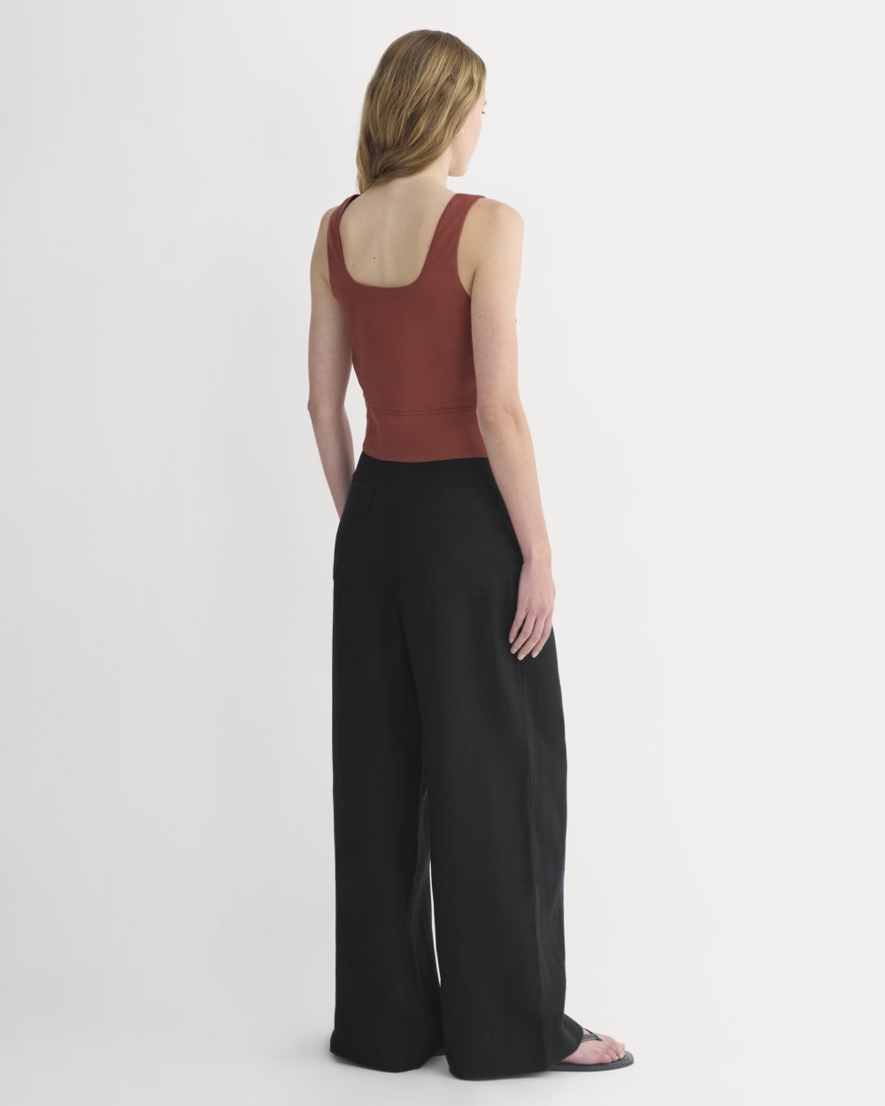 womens-square-tank-stretch-linen-2-henna