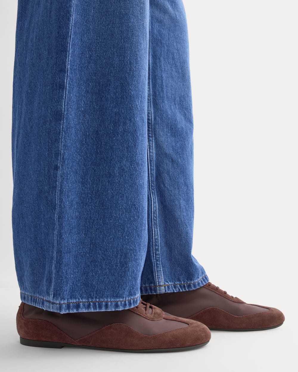 womens-ballet-sneaker-burgundy-suede | alt