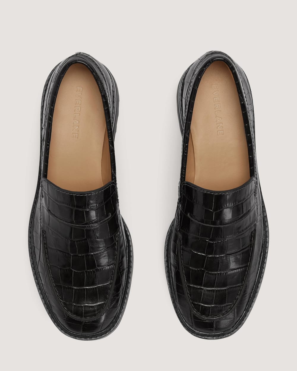 womens-lug-loafer-black-bone-crocodile