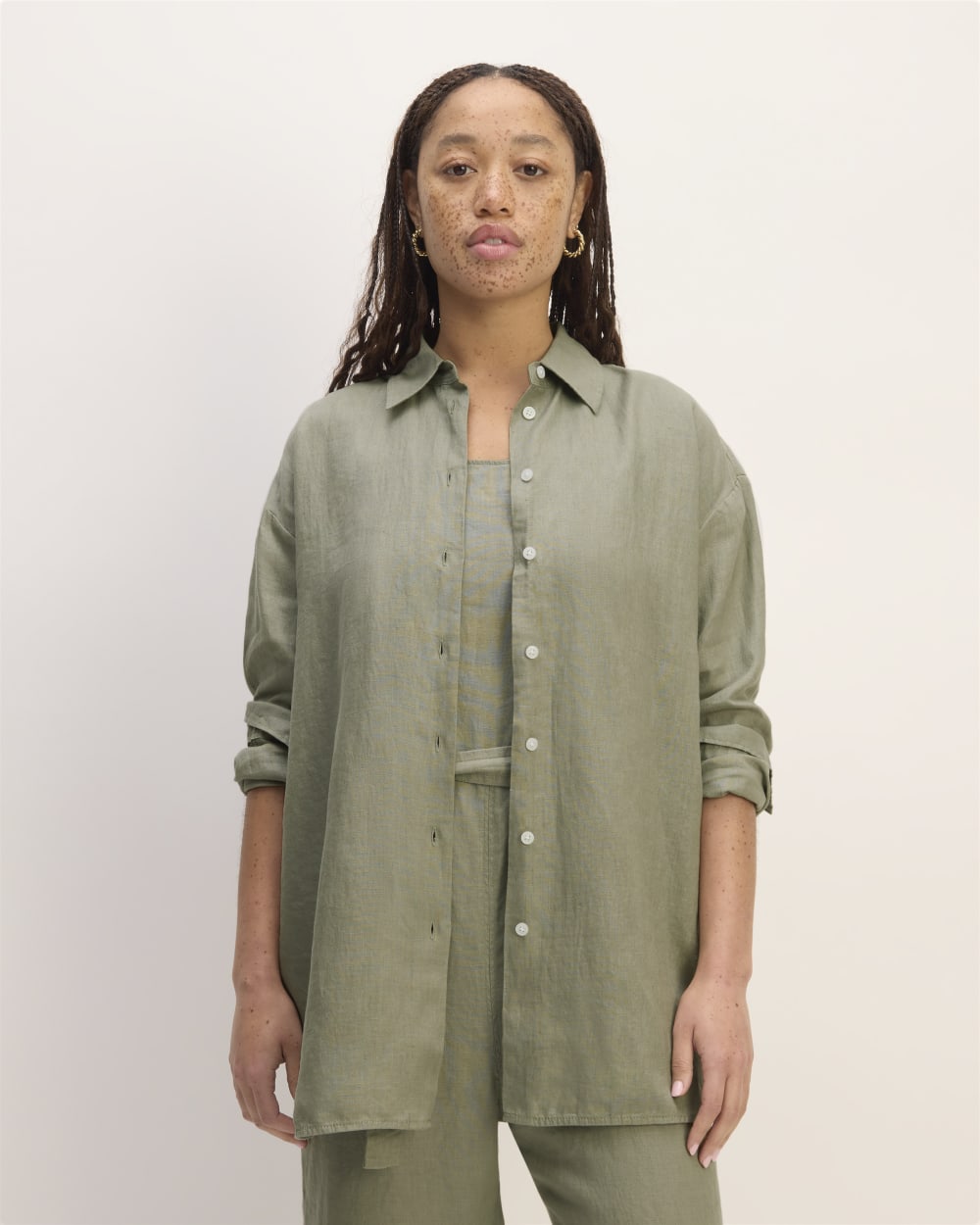 The Boyfriend Shirt in Linen