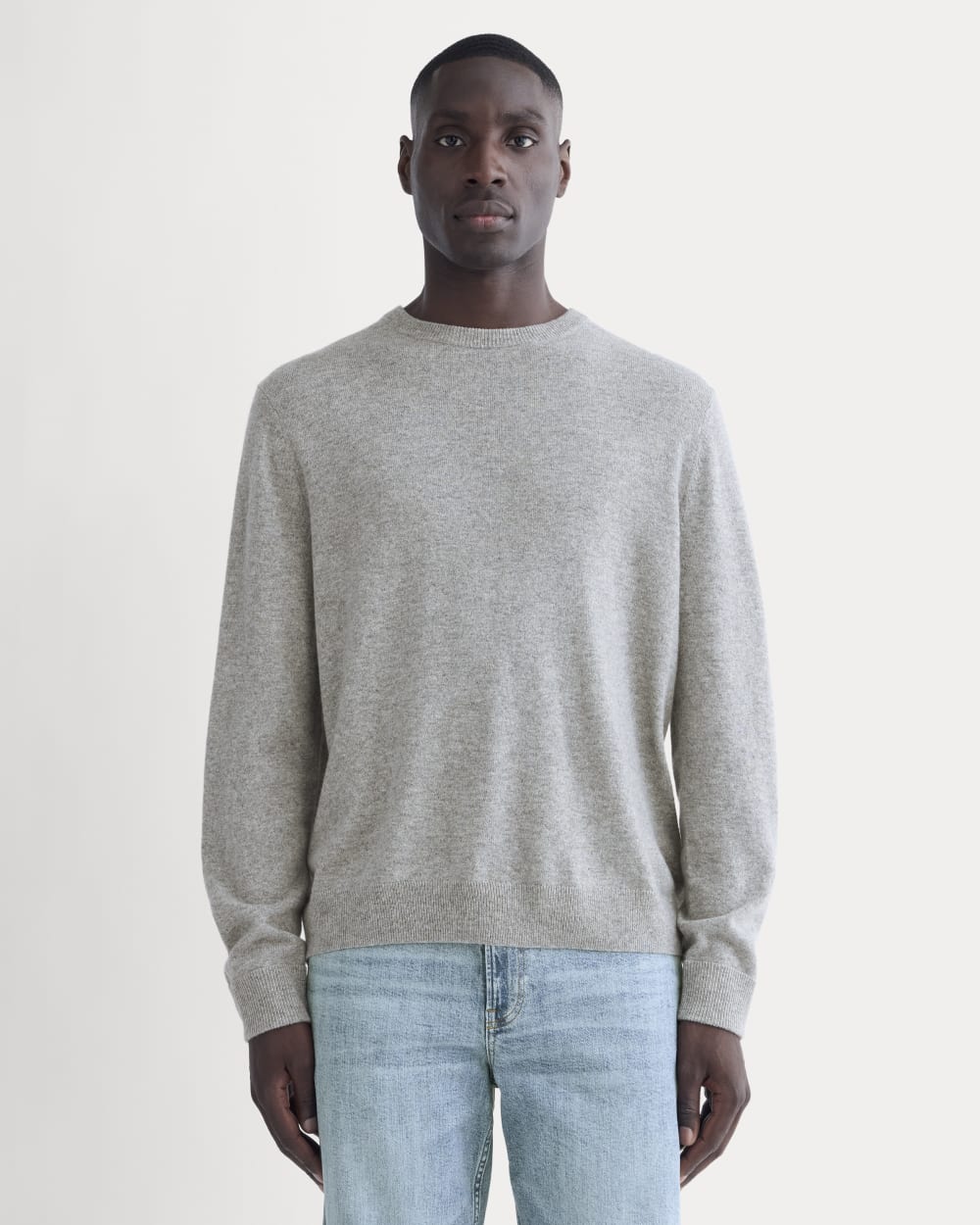 Everlane Cashmere Crew Neck Sweater In Light Heather Grey, Size Small Everlane Cashmere Crew Neck Sweater In Light Heather Grey, Size Small