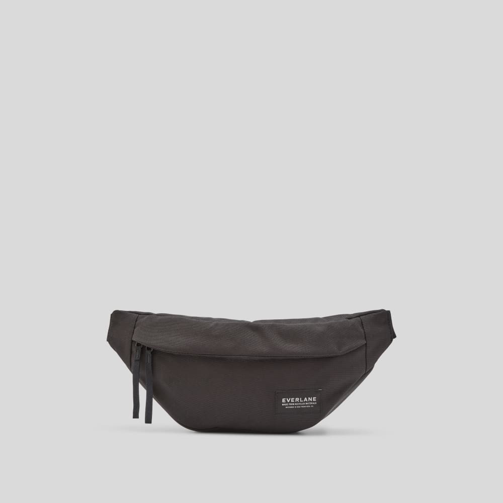 The Renew Transit Fanny Pack | Black (with label) – Everlane